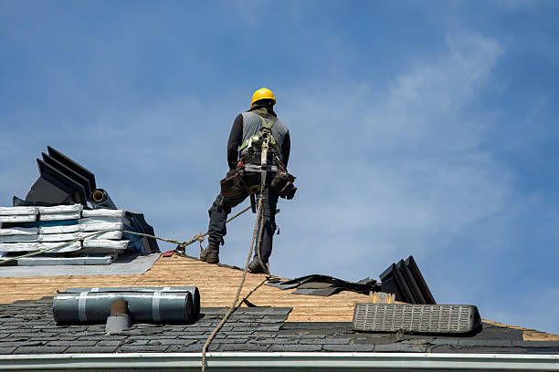Professional Gutter Installation technician working in Richwood, NJ